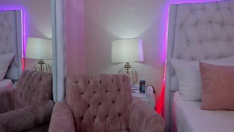 HannaDawsons online show from January 22, 3:41 am