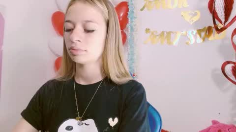 Hannah 027 online show from September 12, 11:21 am