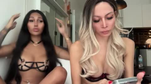 Im your naughty girl and porn star in bed Hannah online show from January 28, 2:21 am