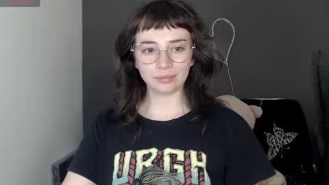 HannahHexx online show from March 25, 4:29 am