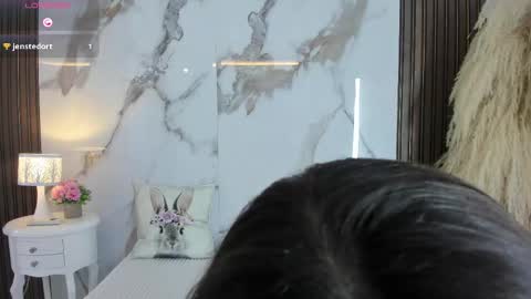 Hannahill69 online show from February 7, 5:22 am