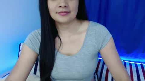 Snapshot of hannahmotou chatting on October 10, 12:20 am Sandra online show from October 10, 12:20 am