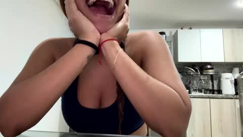 hannakoff online show from October 30, 2:35 am