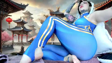 Snapshot of hannalicious4u chatting on March 10, 4:38 am FOLLOW ME INTA MOONXMAFE online show from March 10, 4:38 am