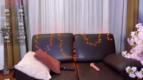 Snapshot of hannari_ chatting on July 23, 5:11 pm hannari_ online show from July 23, 5:11 pm