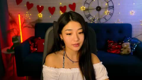 Snapshot of hannarosie chatting on February 17, 6:59 pm hannarosie online show from February 17, 6:59 pm
