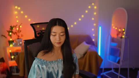 Snapshot of hannarosie chatting on April 26, 7:11 pm hannarosie online show from April 26, 7:11 pm