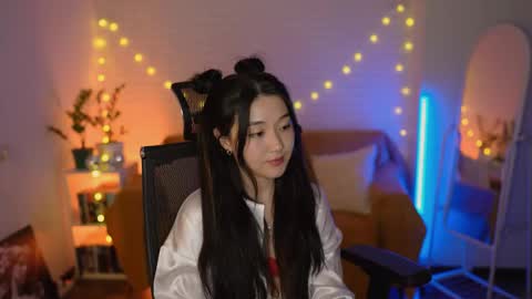 Snapshot of hannarosie chatting on May 3, 7:42 pm hannarosie online show from May 3, 7:42 pm
