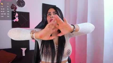 Hanna  online show from October 28, 10:12 pm