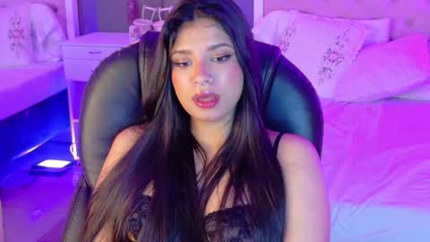 hannasthone online show from February 25, 3:32 pm