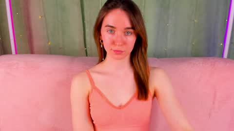 Hannavanilla online show from April 25, 9:01 am