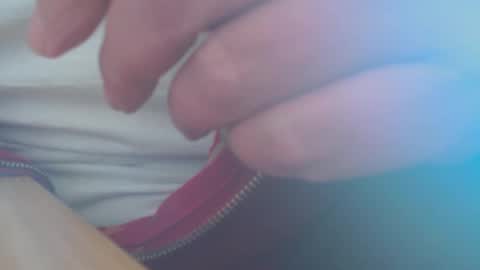 Snapshot of hannes_k chatting on April 7, 8:59 am hannes_k online show from April 7, 8:59 am