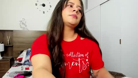 taylor live   online show from April 21, 10:34 pm