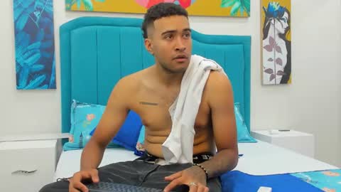 Snapshot of hansbecker01 chatting on June 22, 3:31 pm HansBecker online show from June 22, 3:31 pm