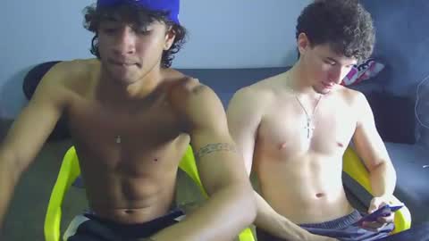 Snapshot of hansel_take chatting on July 26, 10:49 pm hansel_take online show from July 26, 10:49 pm