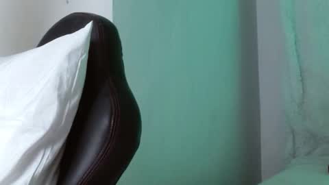 Anto online show from March 6, 2:02 pm