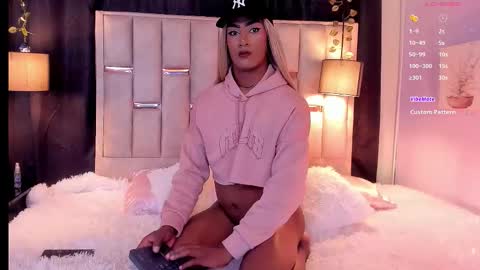 Hanzking01 online show from November 24, 1:27 am