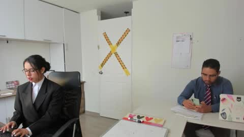 Snapshot of happerquinn_mrhale chatting on November 23, 6:41 pm Happer Quinn Mr Hale online show from November 23, 6:41 pm