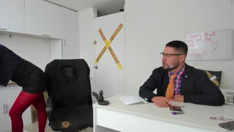 Snapshot of happerquinn_mrhale chatting on December 5, 5:31 pm Happer Quinn Mr Hale online show from December 5, 5:31 pm