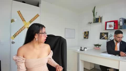 Snapshot of happerquinn_mrhale chatting on December 16, 12:10 pm Happer Quinn Mr Hale online show from December 16, 12:10 pm