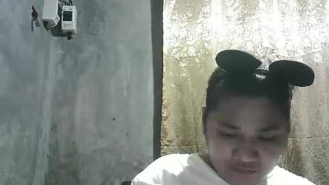 Snapshot of happy00725310 chatting on November 28, 12:08 pm happy00725310 online show from November 28, 12:08 pm