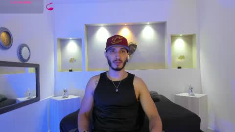 Snapshot of happy_hot7 chatting on July 8, 11:58 am happy_hot7 online show from July 8, 11:58 am