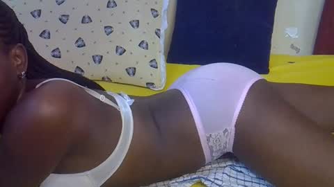 happy_kienyeji online show from November 15, 6:48 pm