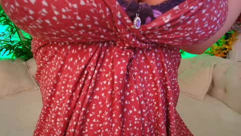 HappyAlice online show from December 11, 9:19 am