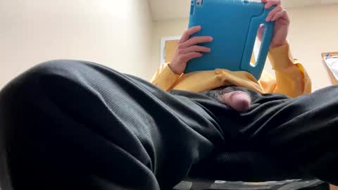 happybrian5 online show from December 18, 12:21 am