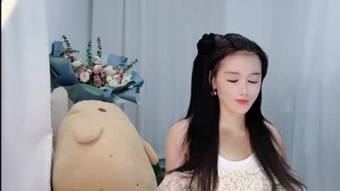 Snapshot of happyflower802318 chatting on June 21, 3:25 pm Daisy online show from June 21, 3:25 pm