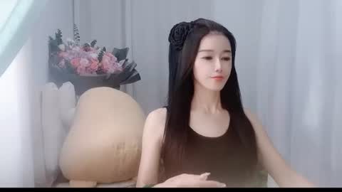 Snapshot of happyflower802318 chatting on July 9, 2:48 am Daisy online show from July 9, 2:48 am