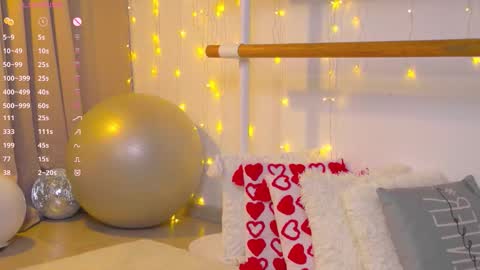 Evy  online show from February 9, 1:53 am