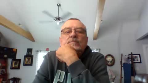 happynudist7373 online show from February 23, 7:33 pm