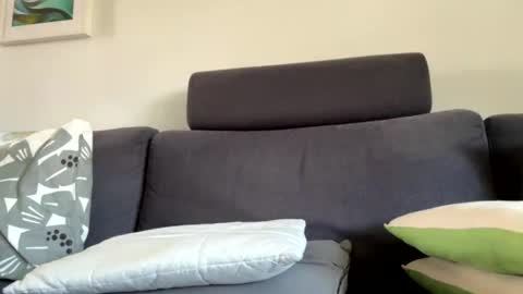 Snapshot of happysierra chatting on June 13, 11:41 am Harry online show from June 13, 11:41 am