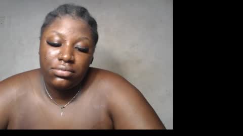 happyslut7 online show from November 19, 9:15 pm