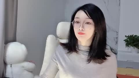 Snapshot of happysweetie168 chatting on February 27, 5:04 pm Daisy online show from February 27, 5:04 pm