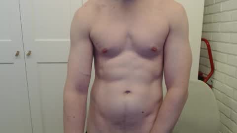 happyvelvetpaw online show from February 24, 2:48 pm