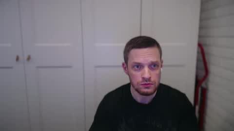 happyvelvetpaw online show from April 13, 2:28 am