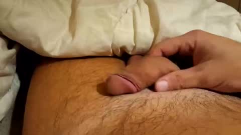 Snapshot of hapyending960 chatting on December 4, 8:28 pm Small things matters online show from December 4, 8:28 pm