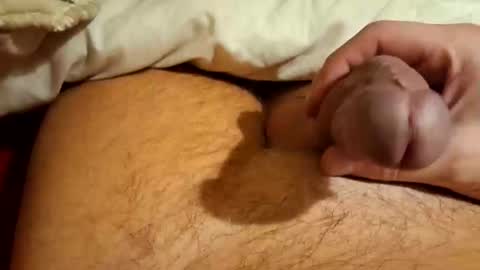 Snapshot of hapyending960 chatting on January 8, 9:39 pm Small things matters online show from January 8, 9:39 pm