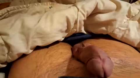 Snapshot of hapyending960 chatting on February 8, 6:44 pm Small things matters online show from February 8, 6:44 pm