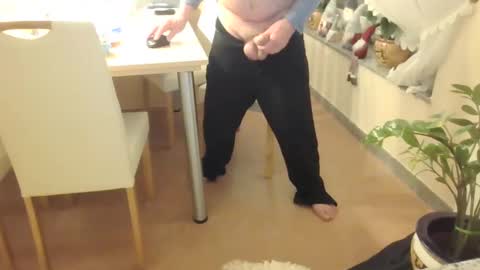 Snapshot of harald1234 chatting on March 1, 2:23 pm harald1234 online show from March 1, 2:23 pm