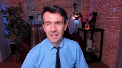 Snapshot of hard_and_juici chatting on December 15, 4:04 pm Steve online show from December 15, 4:04 pm