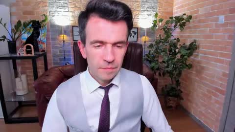 Snapshot of hard_and_juici chatting on March 11, 1:34 pm Steve online show from March 11, 1:34 pm