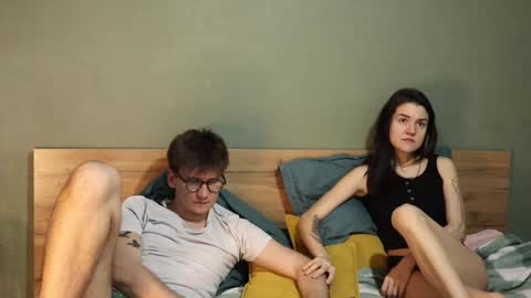 Snapshot of hard_pepper chatting on January 27, 4:41 am Emily and David online show from January 27, 4:41 am