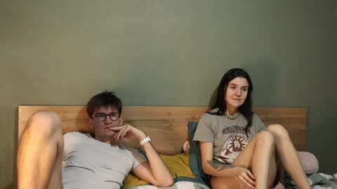 Snapshot of hard_pepper chatting on January 31, 5:09 am Emily and David online show from January 31, 5:09 am