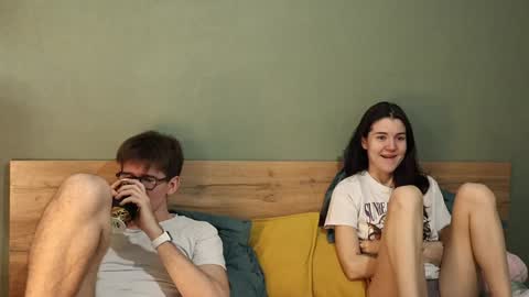 Snapshot of hard_pepper chatting on February 4, 4:48 am Emily and David online show from February 4, 4:48 am