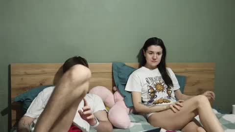 Snapshot of hard_pepper chatting on March 9, 5:00 am Emily and David online show from March 9, 5:00 am