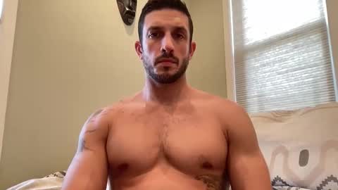 hard_runner_ online show from November 5, 3:56 pm