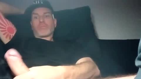 Snapshot of hardandproud27 chatting on October 12, 8:52 pm hardandproud27 online show from October 12, 8:52 pm